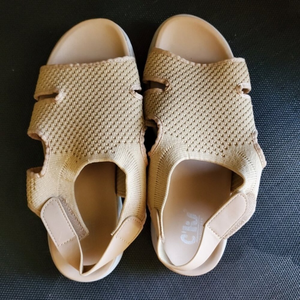 C'liv Cloudfeet Sandals size 8/8.6